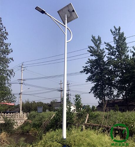农村太阳能路灯厂家如何突破现状谋求发展